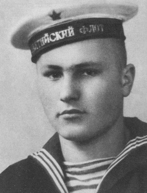 Василий Шукшин во время службы на Черноморском флоте. «Парень сообразительный и абсолютно здоровый»