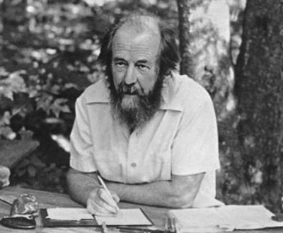 Александр Солженицын: «Все 60-е годы я внимательно следил за каждой публикацией Василия Шукшина, восхищался. Очень хотел повидаться, но встречи не искал»