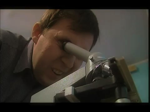 «Микроскоп» (2007)